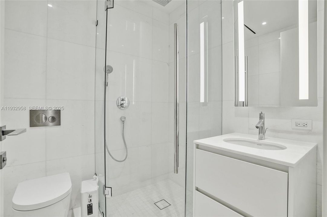 待售: $4,999,000 (5 贝兹, 5 浴室, 3214 平方英尺)