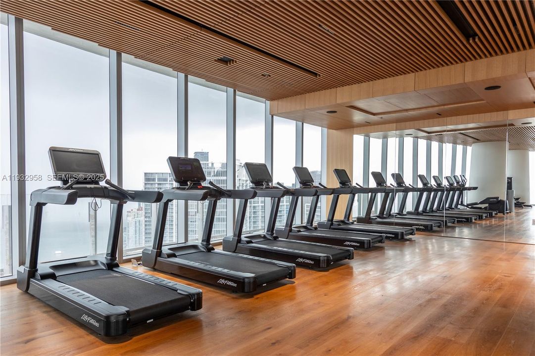 待售: $4,999,000 (5 贝兹, 5 浴室, 3214 平方英尺)