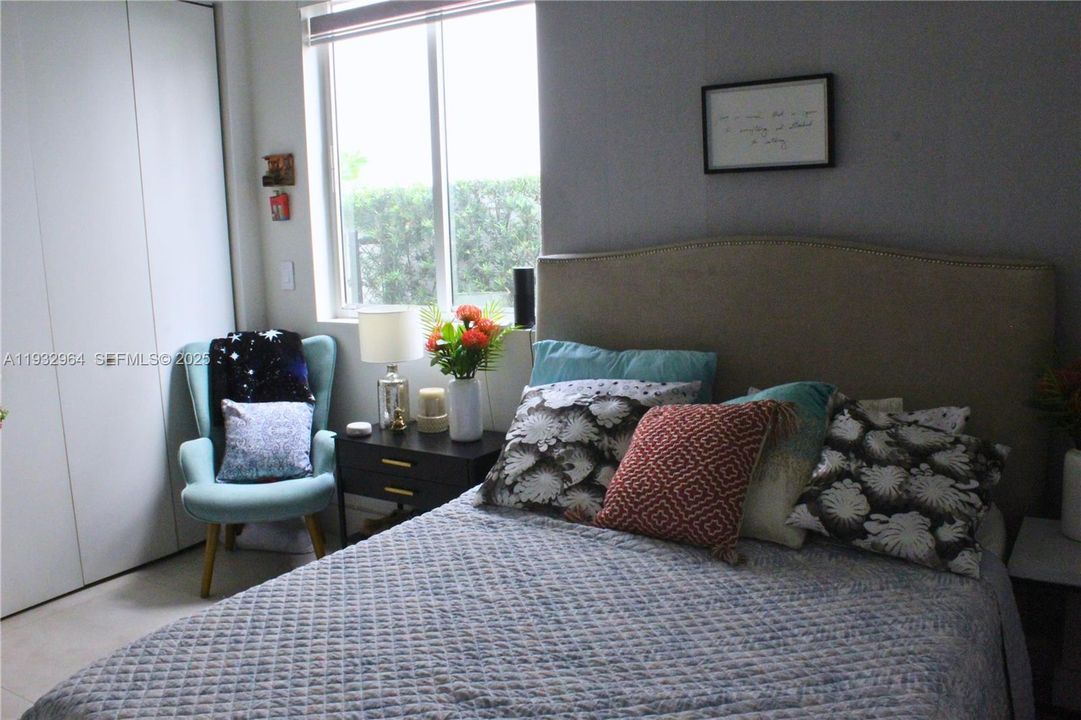 待售: $1,599,900 (5 贝兹, 5 浴室, 3690 平方英尺)