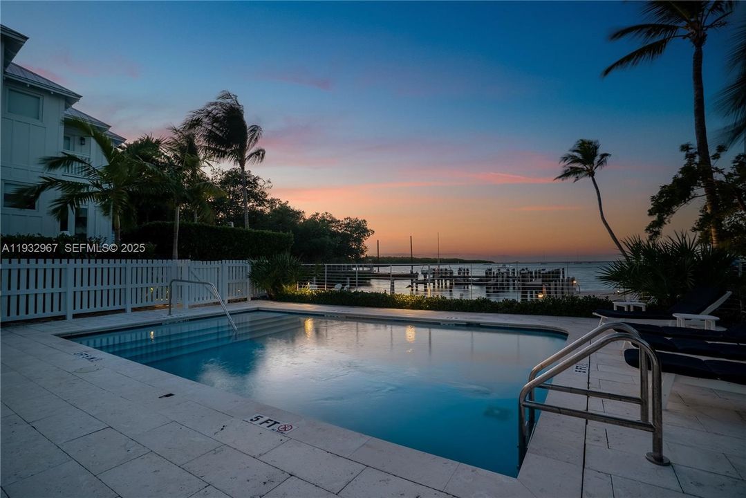 En Venta: $2,649,000 (3 camas, 3 baños, 1768 Pies cuadrados)