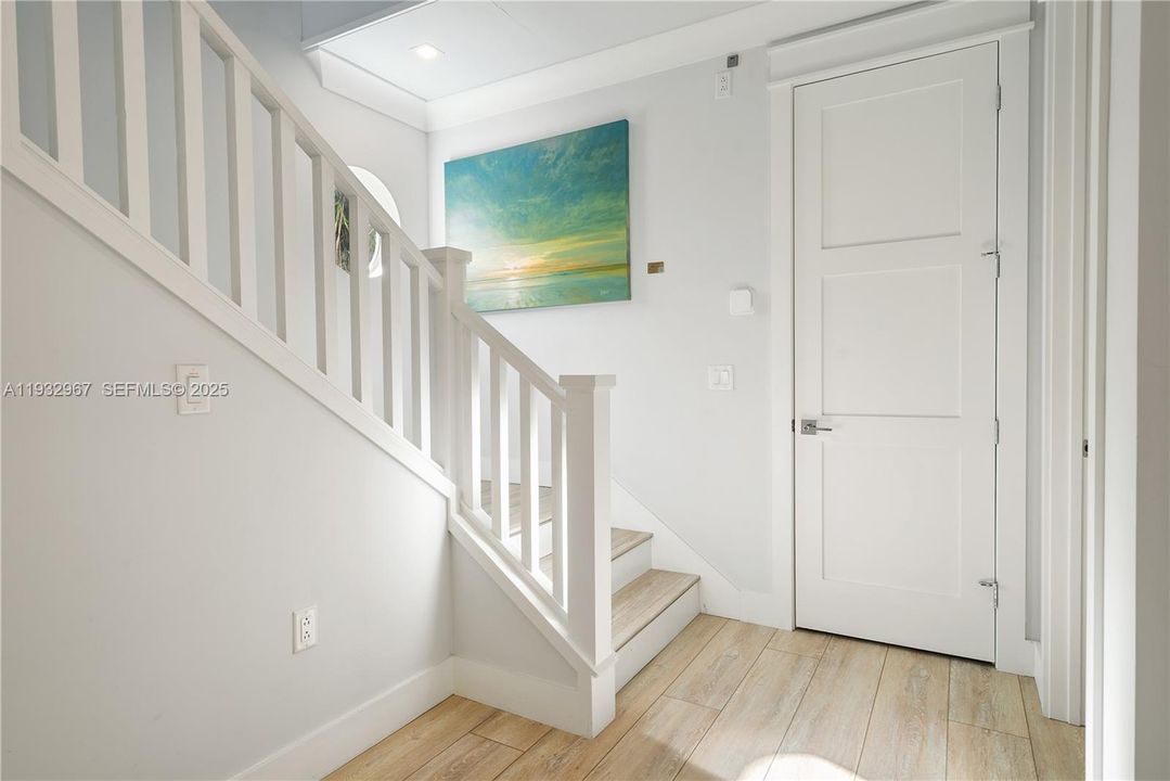 En Venta: $2,649,000 (3 camas, 3 baños, 1768 Pies cuadrados)