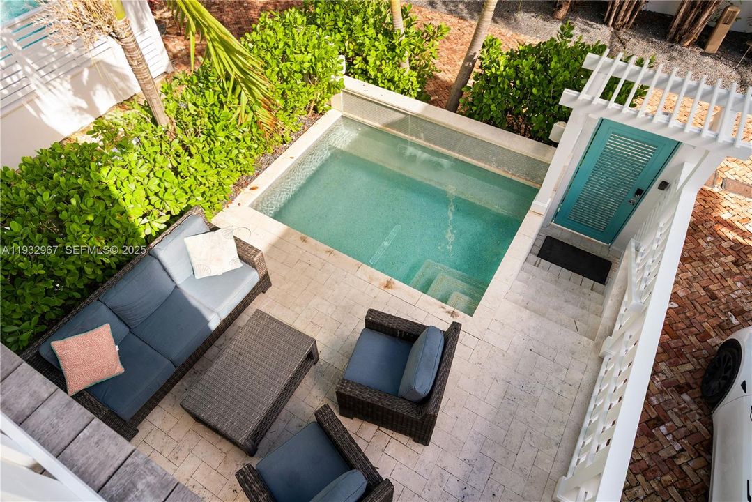 En Venta: $2,649,000 (3 camas, 3 baños, 1768 Pies cuadrados)