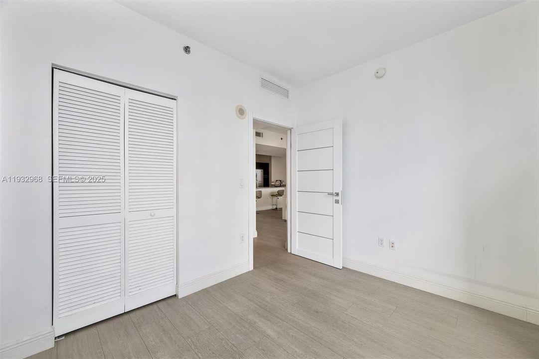 На продажу: $730,000 (2 спален, 2 ванн, 1113 Квадратных фут)