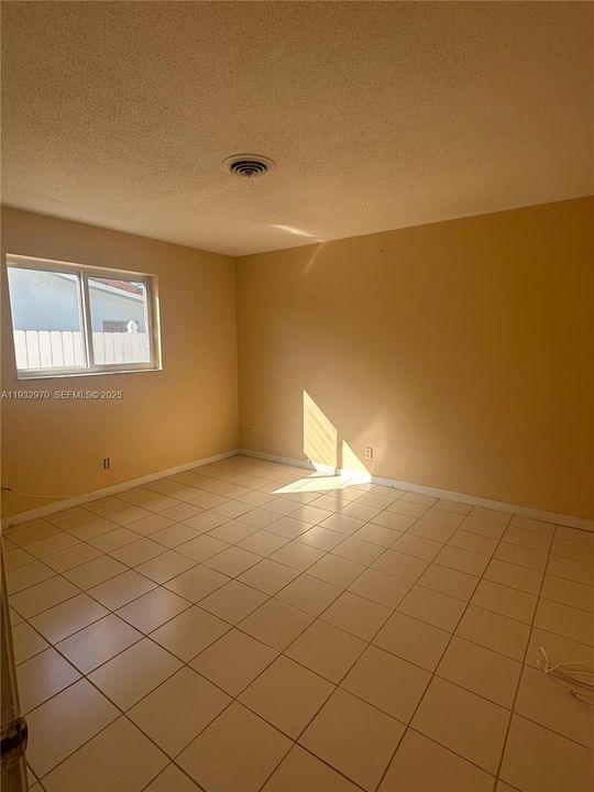 待售: $649,900 (0 贝兹, 0 浴室, 2845 平方英尺)