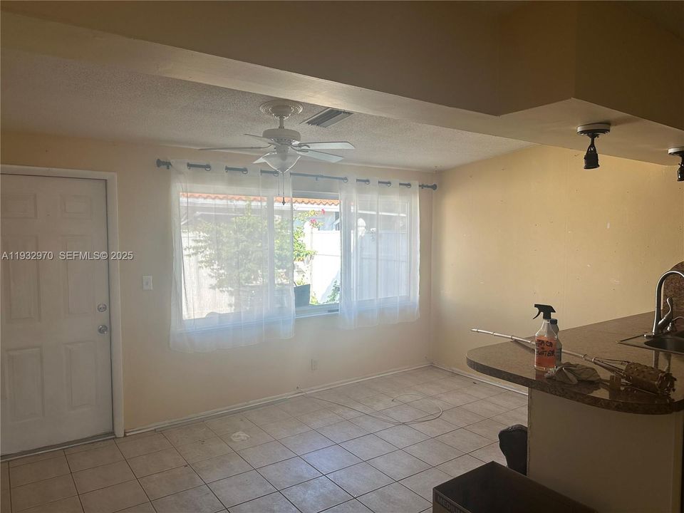 待售: $649,900 (0 贝兹, 0 浴室, 2845 平方英尺)