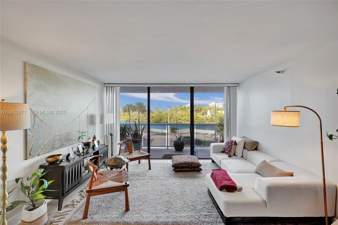 出租: $2,750 (2 贝兹, 2 浴室, 1146 平方英尺)