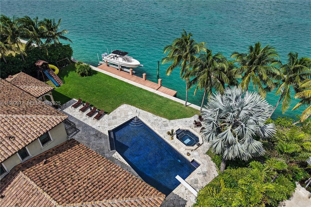 For Sale: $34,500,000 (7 beds, 8 baths, 4951 Square Feet)