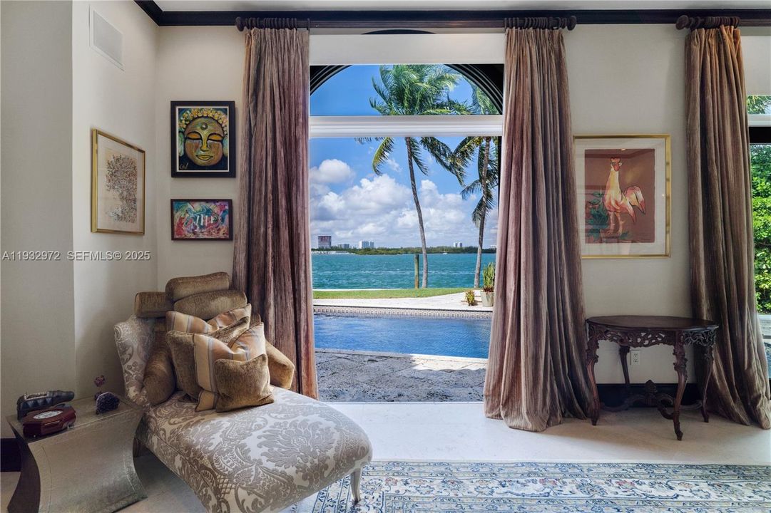 For Sale: $34,500,000 (7 beds, 8 baths, 4951 Square Feet)