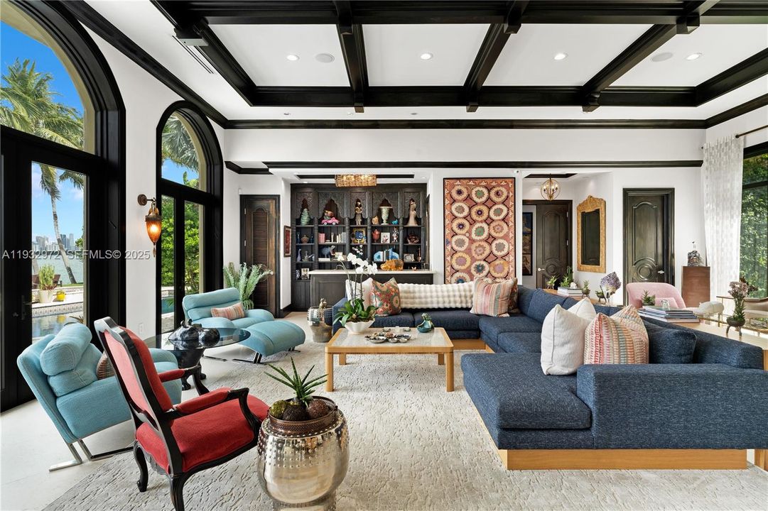 For Sale: $34,500,000 (7 beds, 8 baths, 4951 Square Feet)