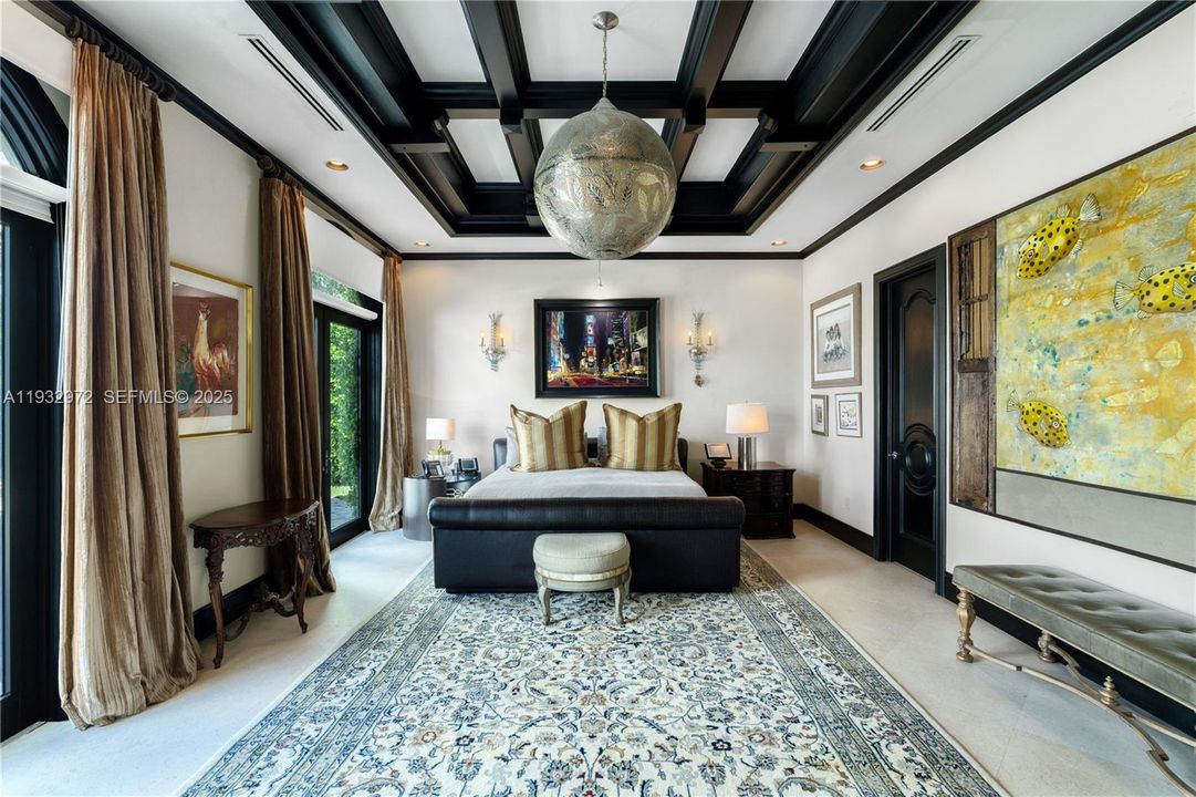 For Sale: $34,500,000 (7 beds, 8 baths, 4951 Square Feet)