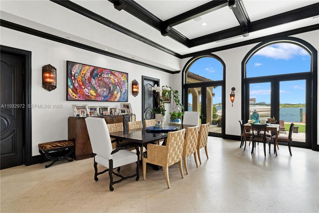 For Sale: $34,500,000 (7 beds, 8 baths, 4951 Square Feet)