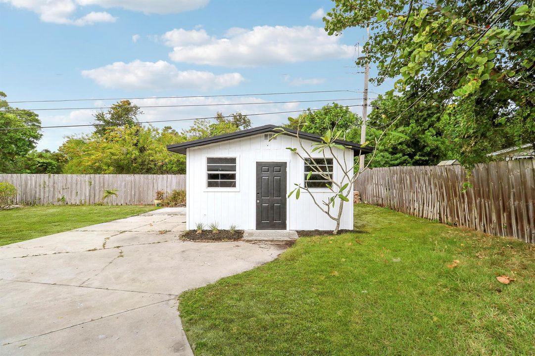 Shed