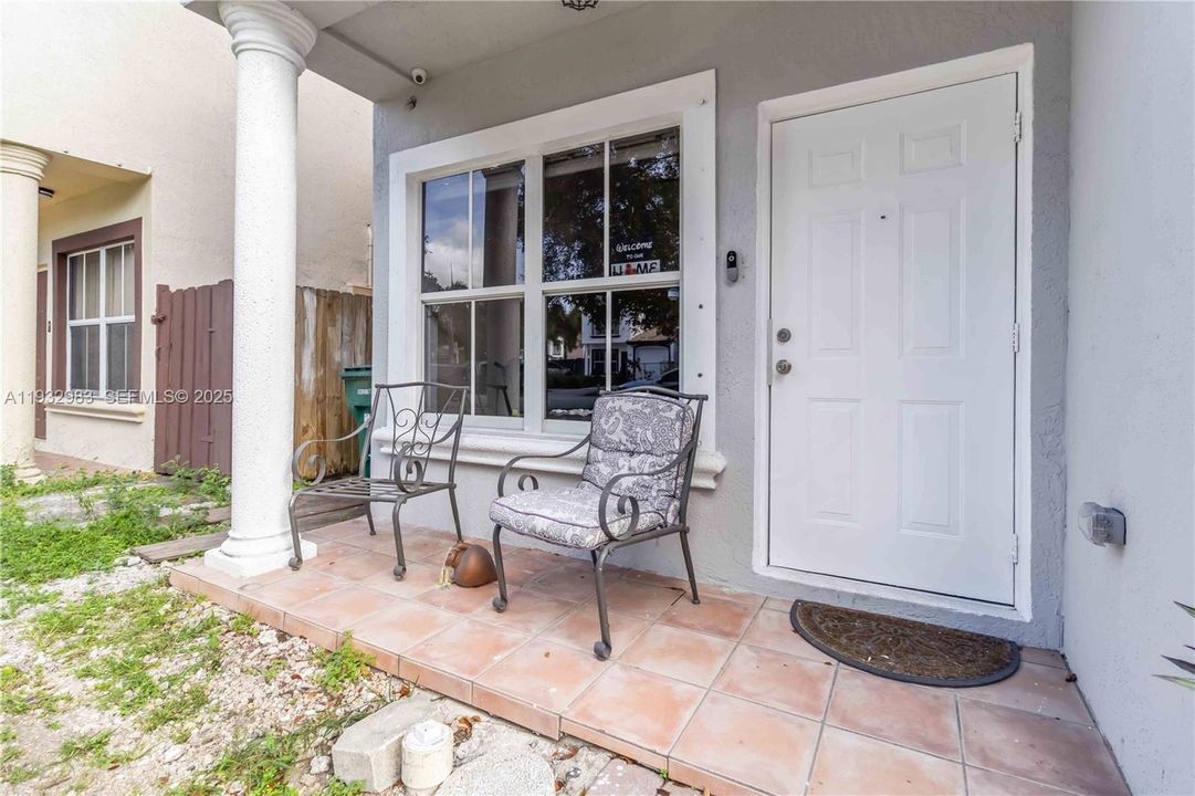 На продажу: $312,000 (3 спален, 2 ванн, 1527 Квадратных фут)