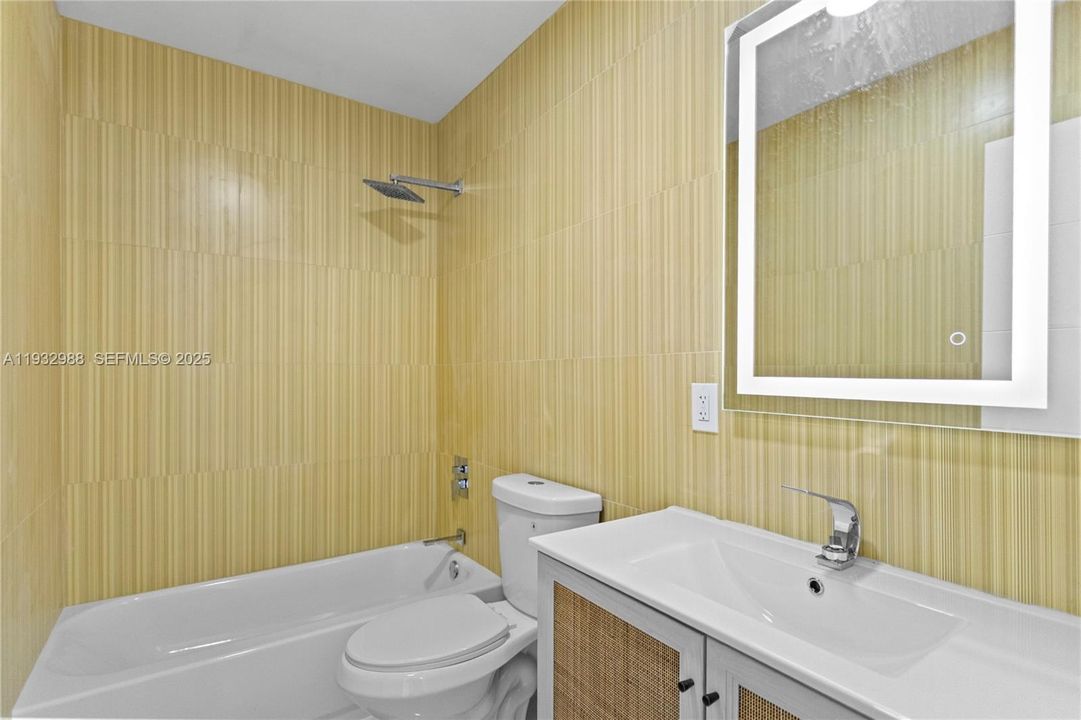 EUROPEAN STYLE GUEST BATHROOM