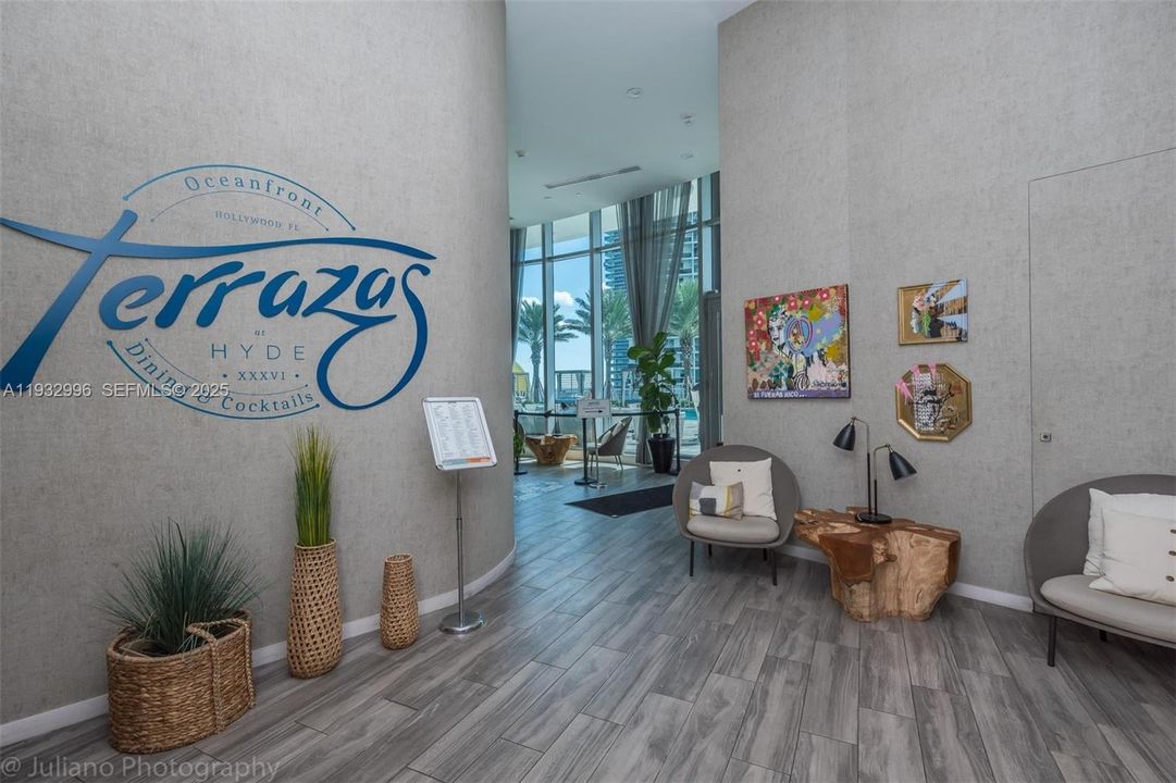 待售: $585,000 (1 贝兹, 1 浴室, 850 平方英尺)