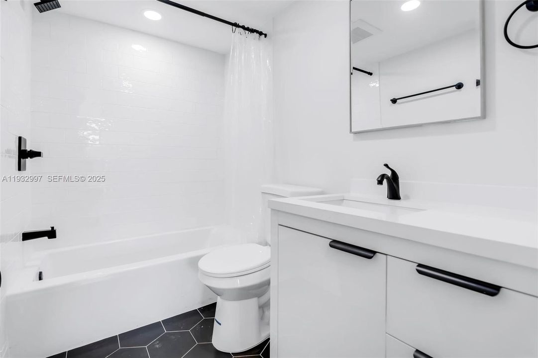 В аренду: $2,200 (1 спален, 1 ванн, 1066 Квадратных фут)