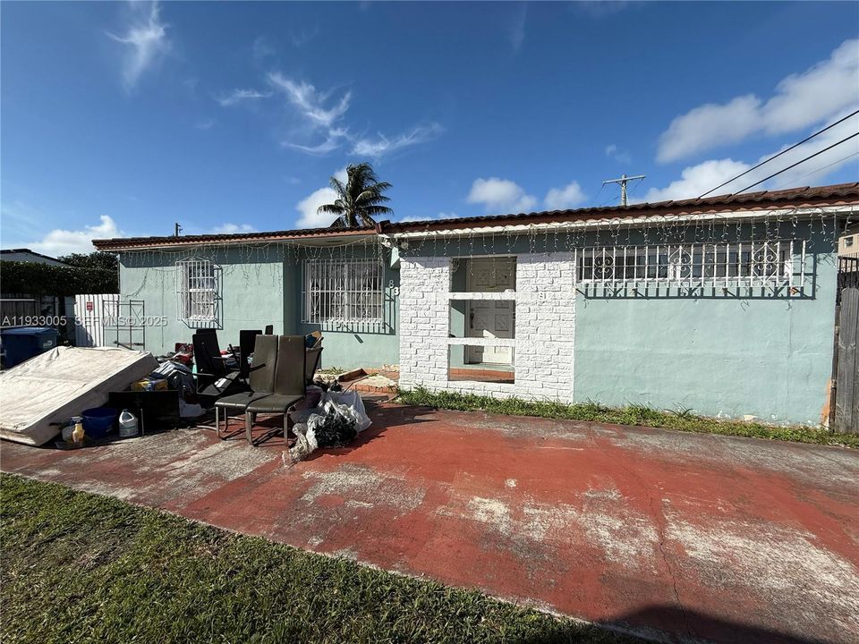 En Venta: $500,000 (2 camas, 1 baños, 1485 Pies cuadrados)