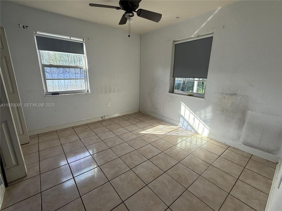 En Venta: $500,000 (2 camas, 1 baños, 1485 Pies cuadrados)