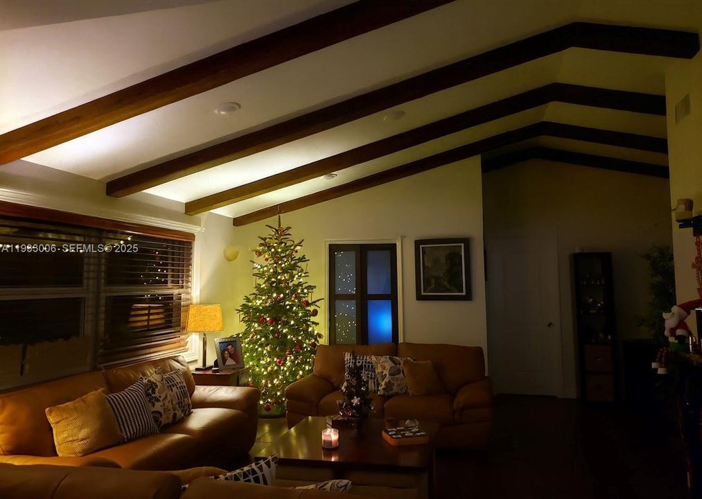 待售: $874,900 (3 贝兹, 2 浴室, 1680 平方英尺)