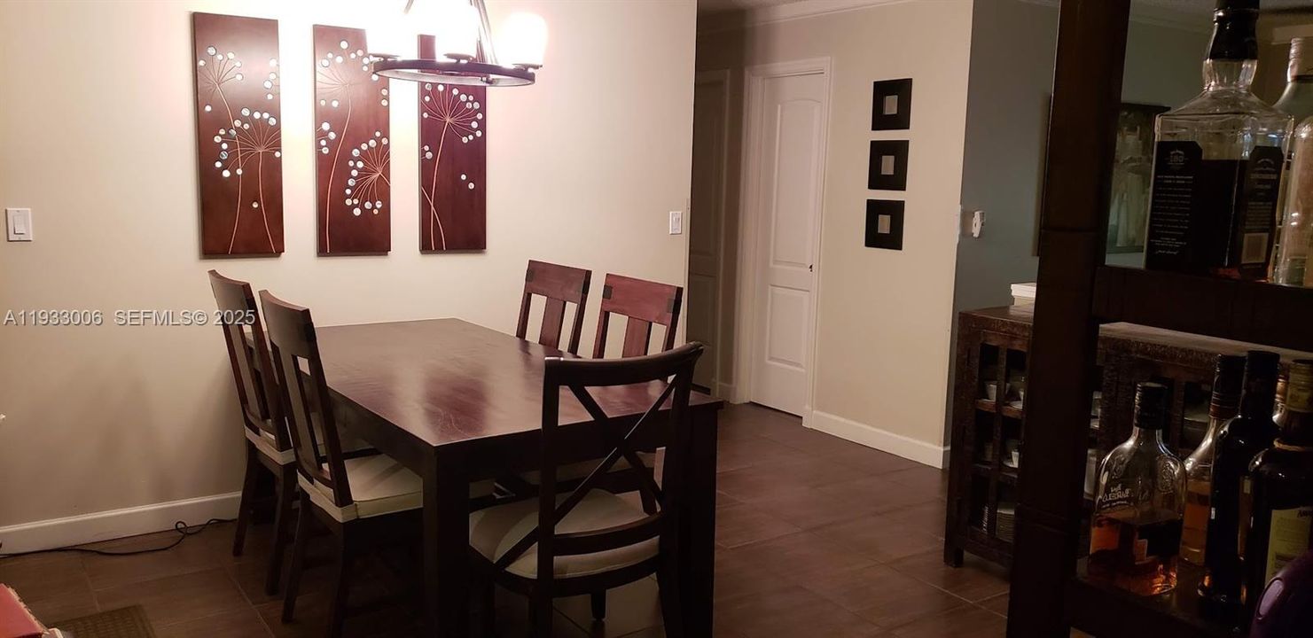 待售: $874,900 (3 贝兹, 2 浴室, 1680 平方英尺)