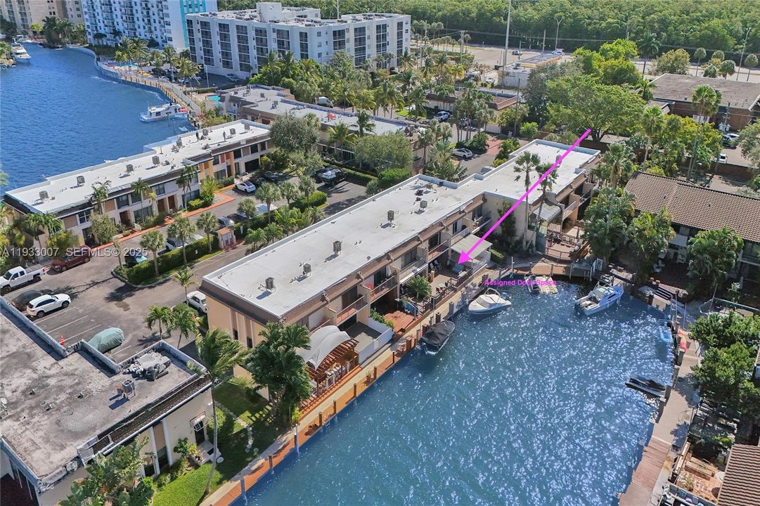 For Sale: $775,000 (2 beds, 2 baths, 1550 Square Feet)