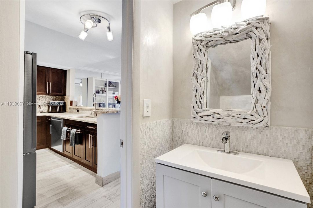 For Sale: $775,000 (2 beds, 2 baths, 1550 Square Feet)