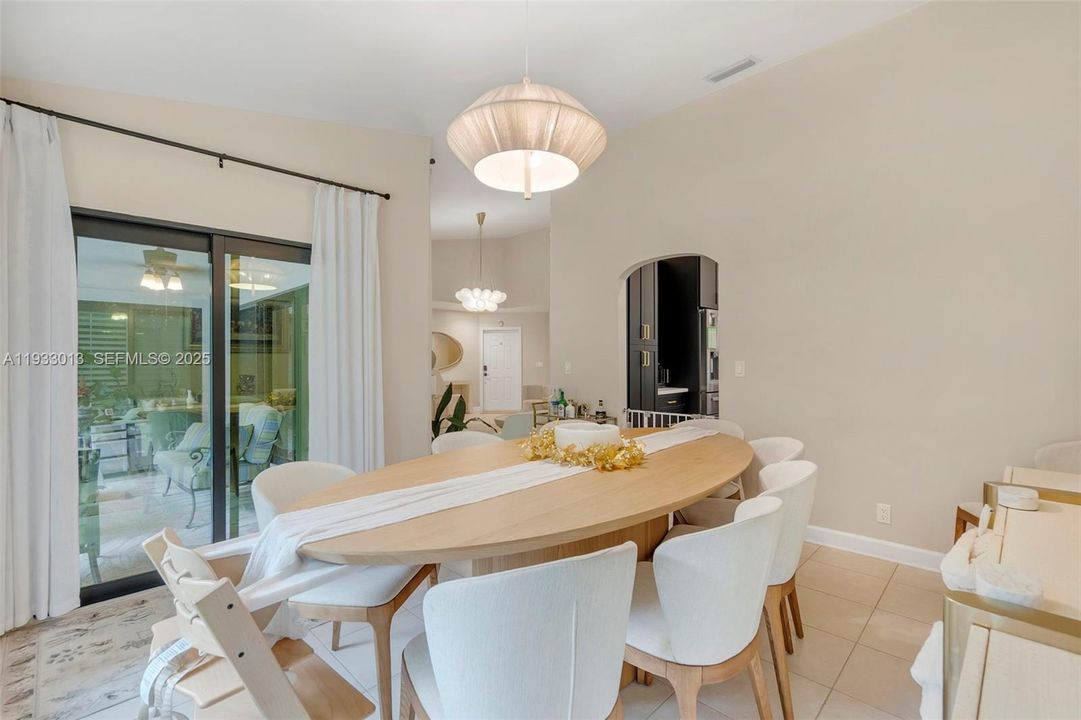 For Rent: $7,000 (3 beds, 2 baths, 1914 Square Feet)