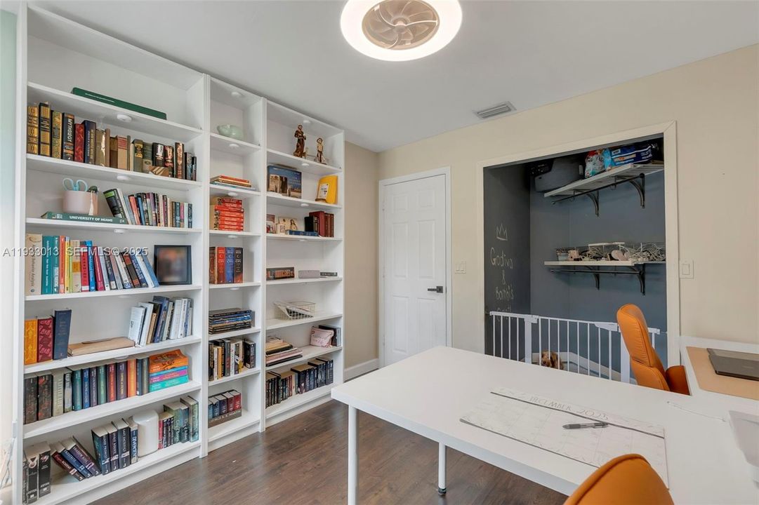 For Rent: $7,000 (3 beds, 2 baths, 1914 Square Feet)