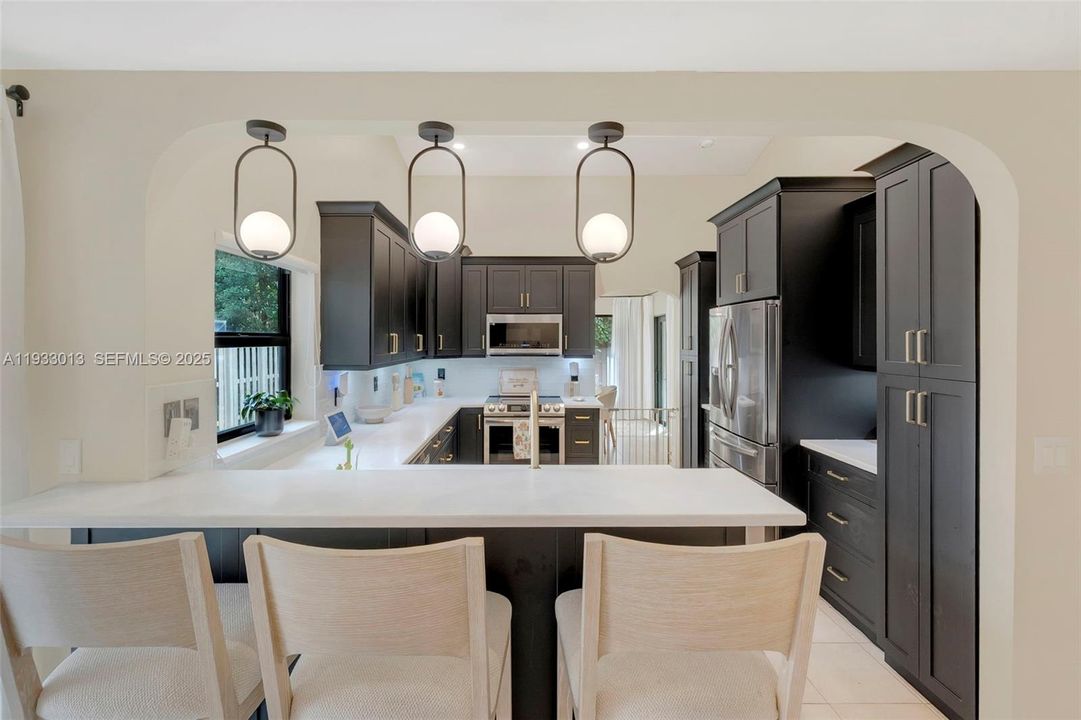 For Rent: $7,000 (3 beds, 2 baths, 1914 Square Feet)