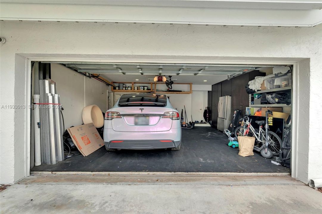 For Rent: $7,000 (3 beds, 2 baths, 1914 Square Feet)