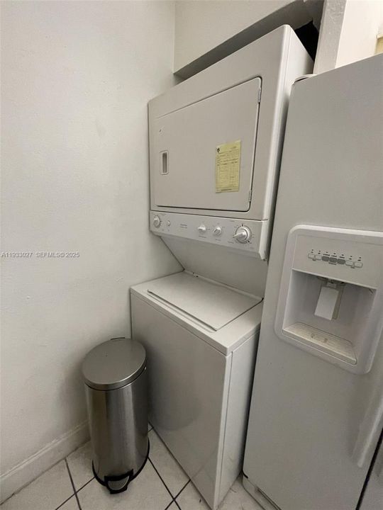 В аренду: $1,750 (2 спален, 2 ванн, 820 Квадратных фут)