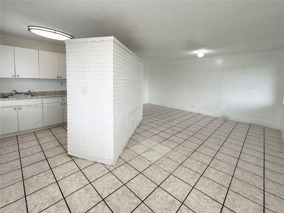 В аренду: $1,600 (1 спален, 1 ванн, 560 Квадратных фут)