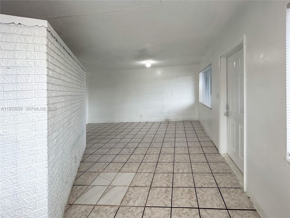 В аренду: $1,600 (1 спален, 1 ванн, 560 Квадратных фут)