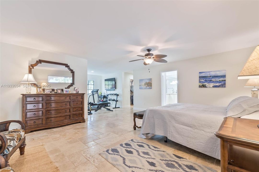 На продажу: $1,600,000 (4 спален, 3 ванн, 3417 Квадратных фут)