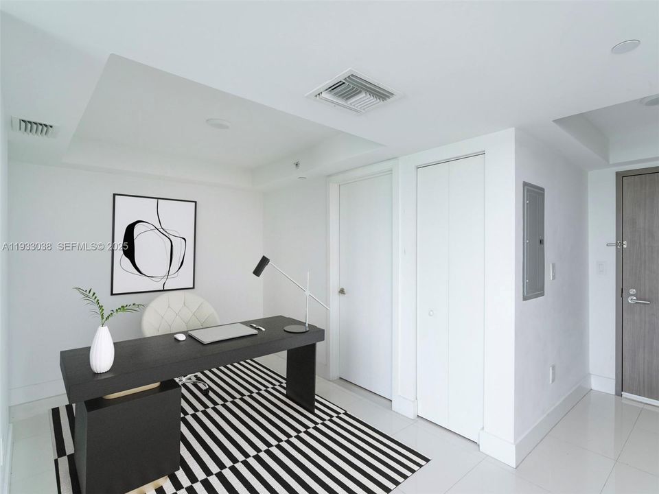 For Sale: $1,225,000 (3 beds, 3 baths, 1336 Square Feet)