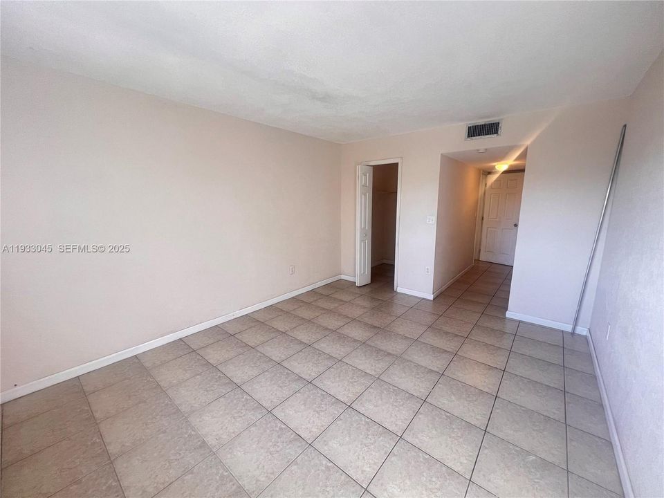 En Renta: $1,590 (1 camas, 1 baños, 720 Pies cuadrados)