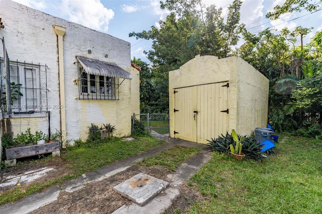 На продажу: $950,000 (3 спален, 2 ванн, 1666 Квадратных фут)