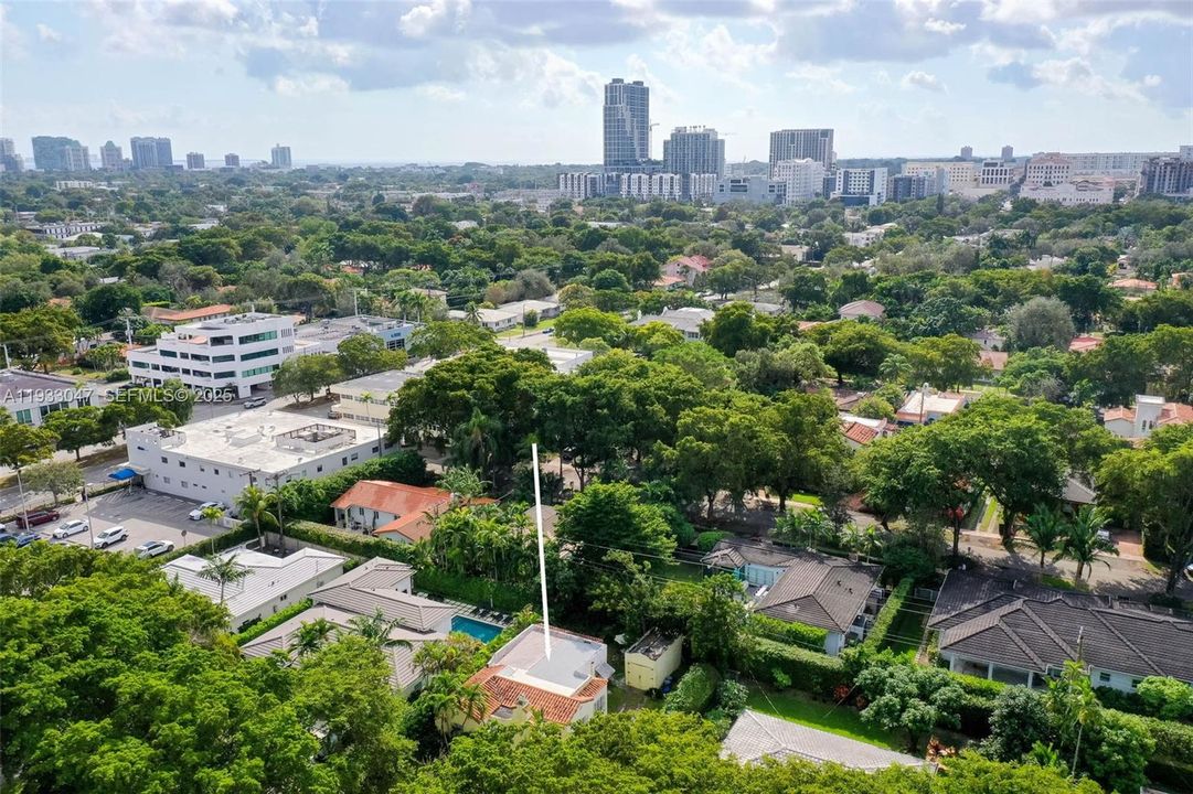 На продажу: $950,000 (3 спален, 2 ванн, 1666 Квадратных фут)