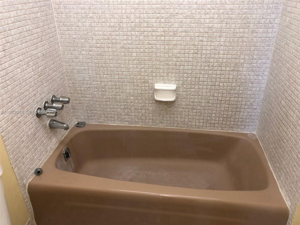 En Renta: $1,700 (1 camas, 2 baños, 760 Pies cuadrados)