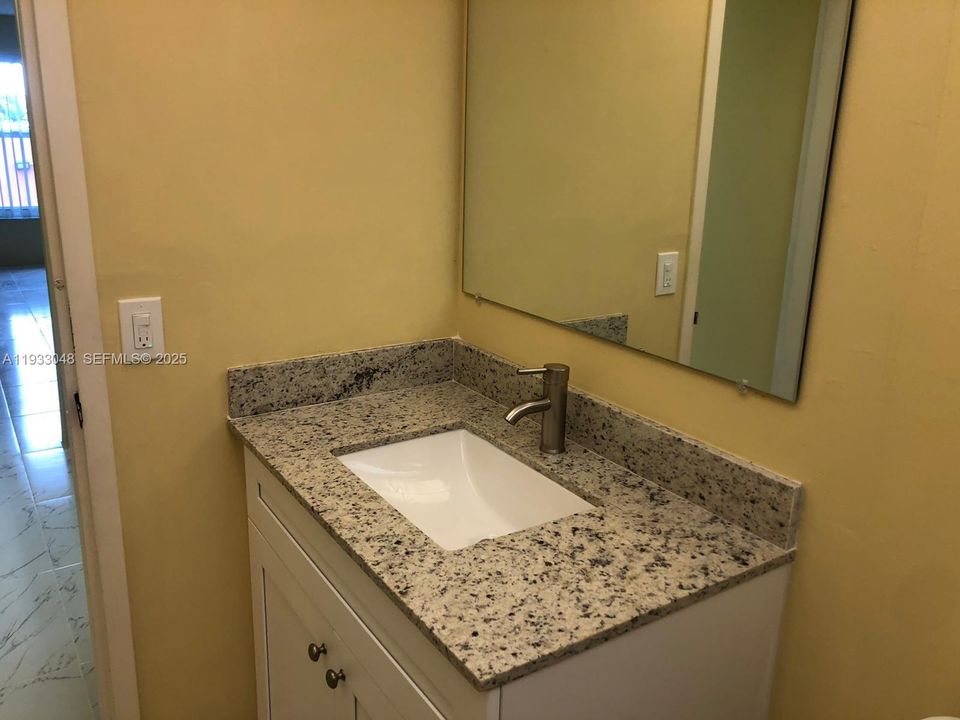 En Renta: $1,700 (1 camas, 2 baños, 760 Pies cuadrados)