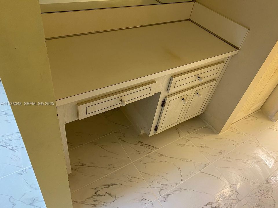 En Renta: $1,700 (1 camas, 2 baños, 760 Pies cuadrados)