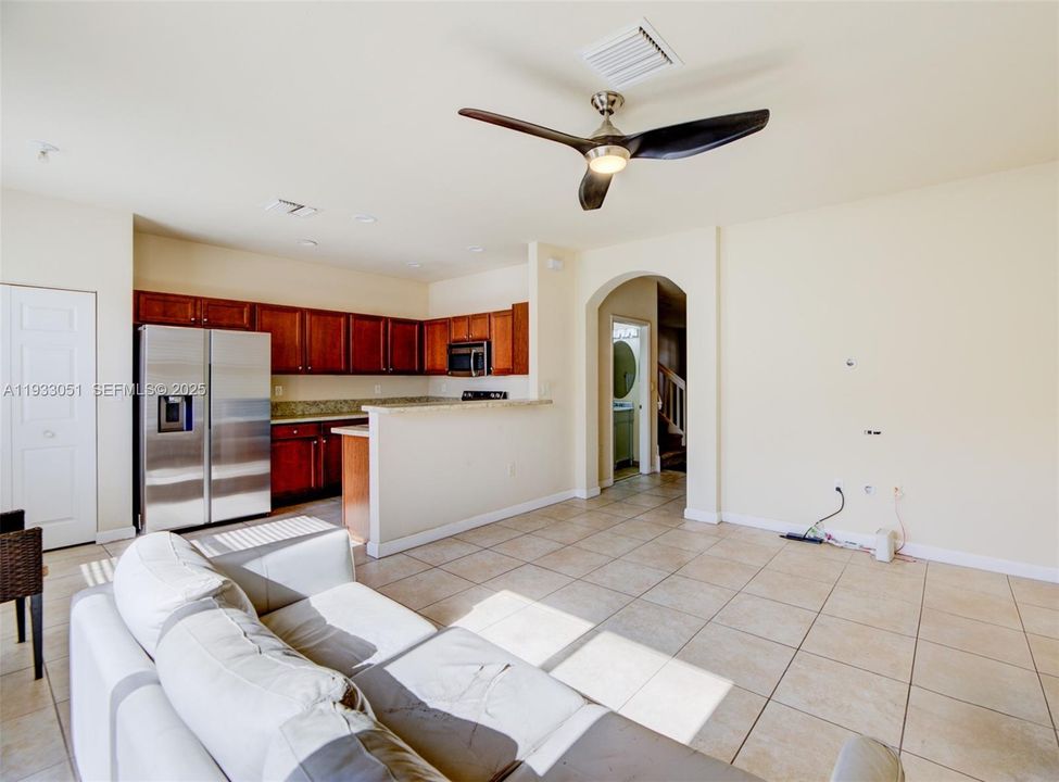 For Sale: $625,000 (4 beds, 2 baths, 1862 Square Feet)