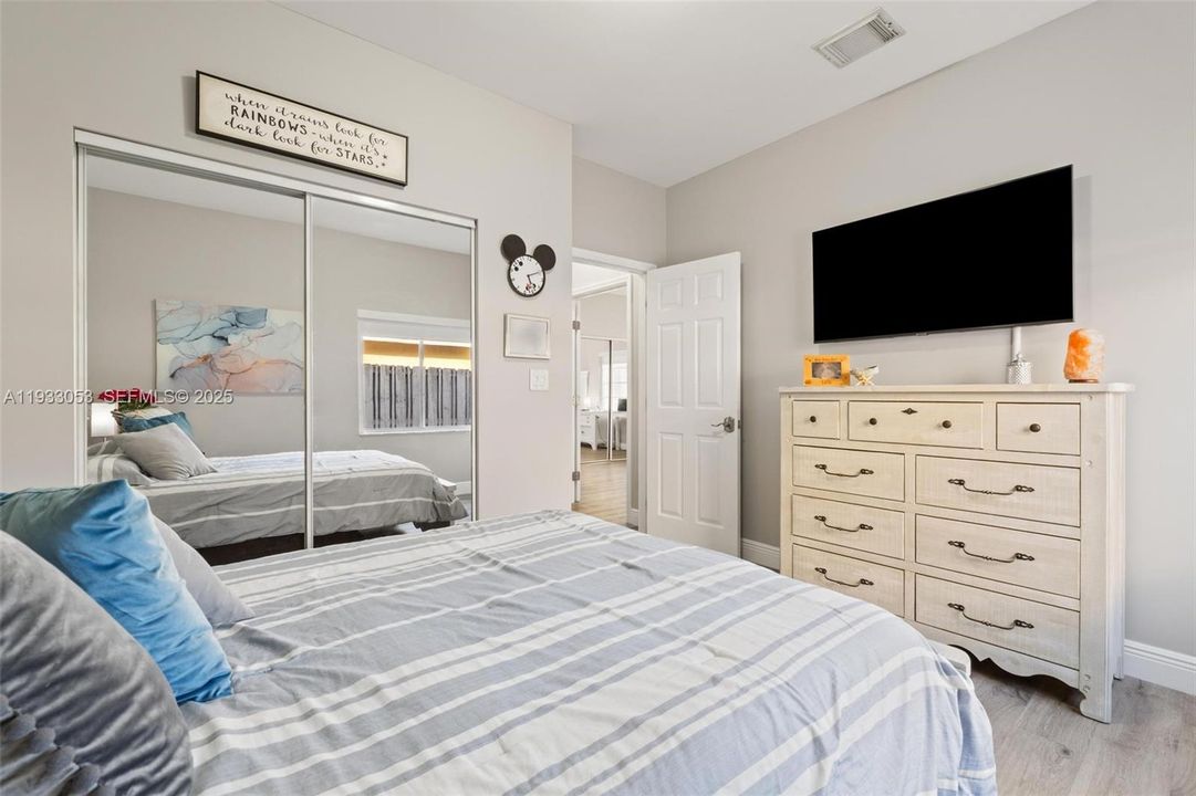 На продажу: $875,000 (3 спален, 3 ванн, 2414 Квадратных фут)