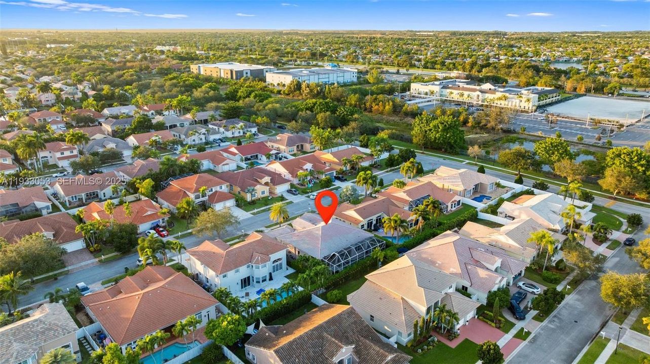 На продажу: $875,000 (3 спален, 3 ванн, 2414 Квадратных фут)