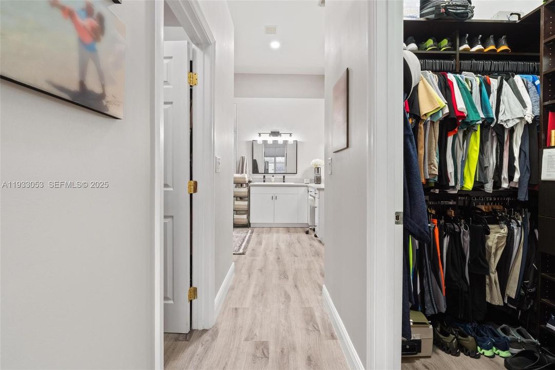 На продажу: $875,000 (3 спален, 3 ванн, 2414 Квадратных фут)