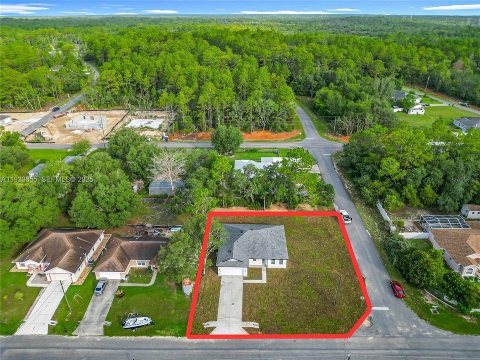 For Sale: $295,500 (4 beds, 3 baths, 1827 Square Feet)