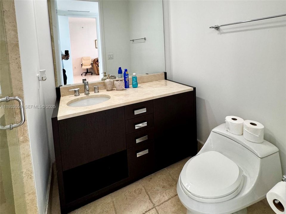 For Sale: $1,647,770 (2 beds, 3 baths, 1570 Square Feet)