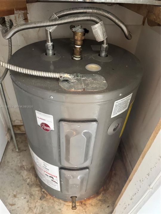 En Venta: $159,990 (2 camas, 2 baños, 1025 Pies cuadrados)