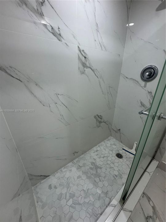 En Venta: $159,990 (2 camas, 2 baños, 1025 Pies cuadrados)