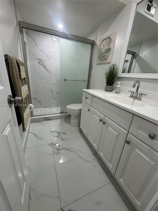 En Venta: $159,990 (2 camas, 2 baños, 1025 Pies cuadrados)